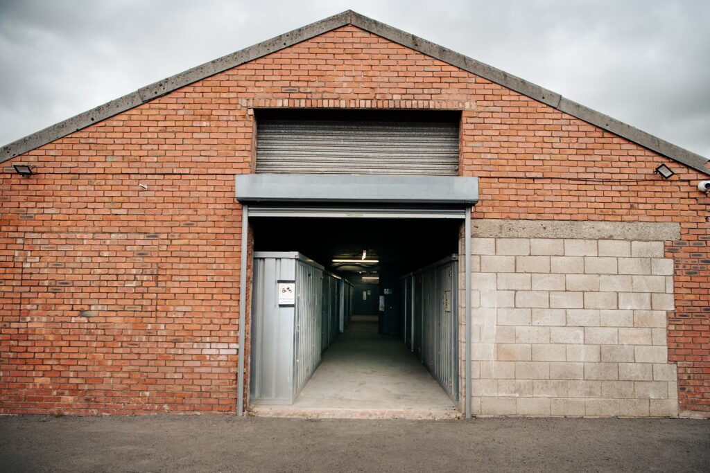 Internal storage building